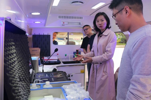 宣恩縣長習覃調研縣市場監管局機構改革推進工作，聚焦代理代辦服務優化